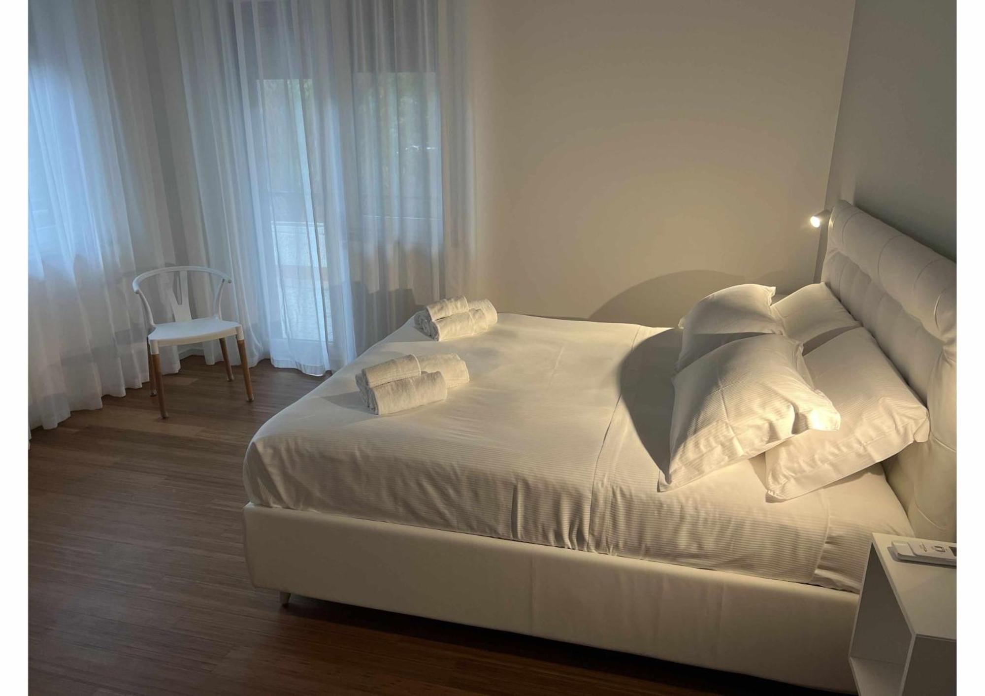 Villa Riviera 287 Pescara Szoba fotó